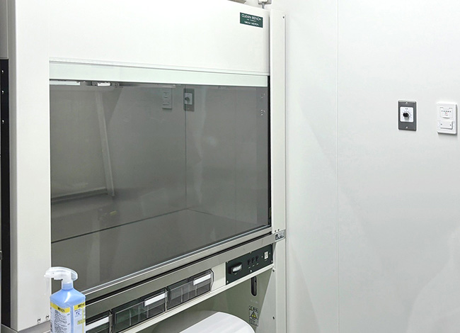 クリーンベンチの写真