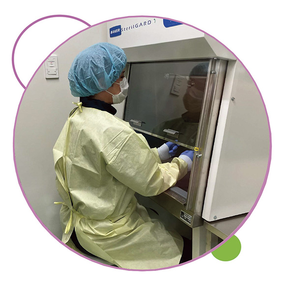 クリーンルーム完備 （クリーンベンチ・安全キャビネット）